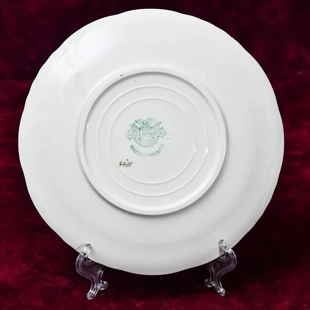 Антикварная Фарфоровая тарелка «Ананас», Villeroy&Boch Германия, 1874 - 1909 годы.