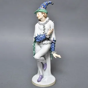 Антикварная Фарфоровая статуэтка Арт Деко «ШУТ», Karl Ens Германия, первая половина ХХ века. 