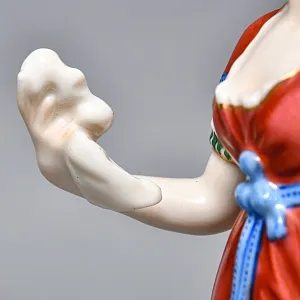 Антикварная статуэтка «Девушка в тюрбане», Фарфор, Dressel, Kister & Cie Германия, 1900 - 1922 годы. 