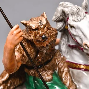 Антикварная Фарфоровая статуэтка «ОХОТА НА БЫКА», Scheibe-Alsbach Германия, первая половина ХХ века. 