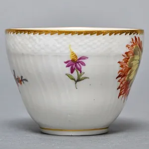 Антикварная Фарфоровая Кофейная пара «Цветочный букет», Royal Copenhagen Дания, 1870 - 1890 годы. 