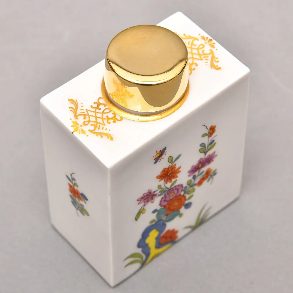 Коллекционная Фарфоровая Чайница - Баночка с крышкой «Букет», MEISSEN Германия ХХ век.