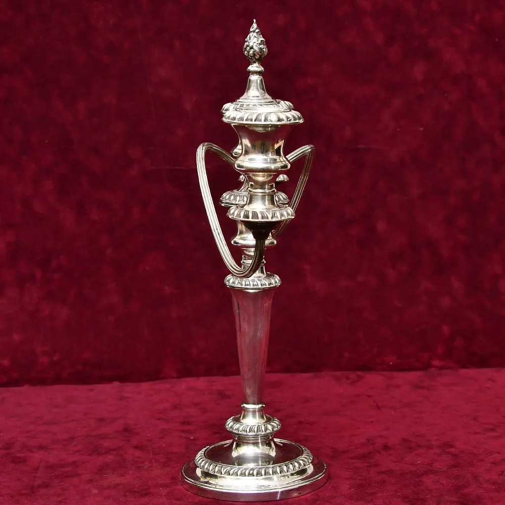Большой Канделябр - Подсвечник на Три Свечи. Silverplate SHEFFIELD, Англия начало ХХ века.