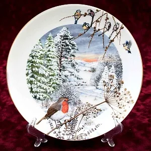  Коллекционная Тарелка «Декабрь» Фарфор, ROYAL WORCHESTER, Англия -1979 год.