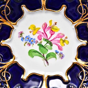 Антикварное Блюдо - Тарелка «Виноградная лоза», Фарфор MEISSEN Германия, 1924 - 1934 годы.  