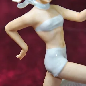 Коллекционная Фарфоровая статуэтка «Девушка с собакой. Бегущие», Schau Bach Kunst Германия - 1953 год.