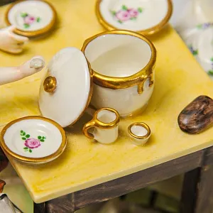 Антикарная Фарфоровая Статуэтка «Едоки каши. Завтрак», Aсkermann & Fritze начало ХХ века.