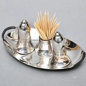 Винтажный Набор из 4х предметов - Набор для специй и горчичница на подносе, SHEFFIELD Англия.