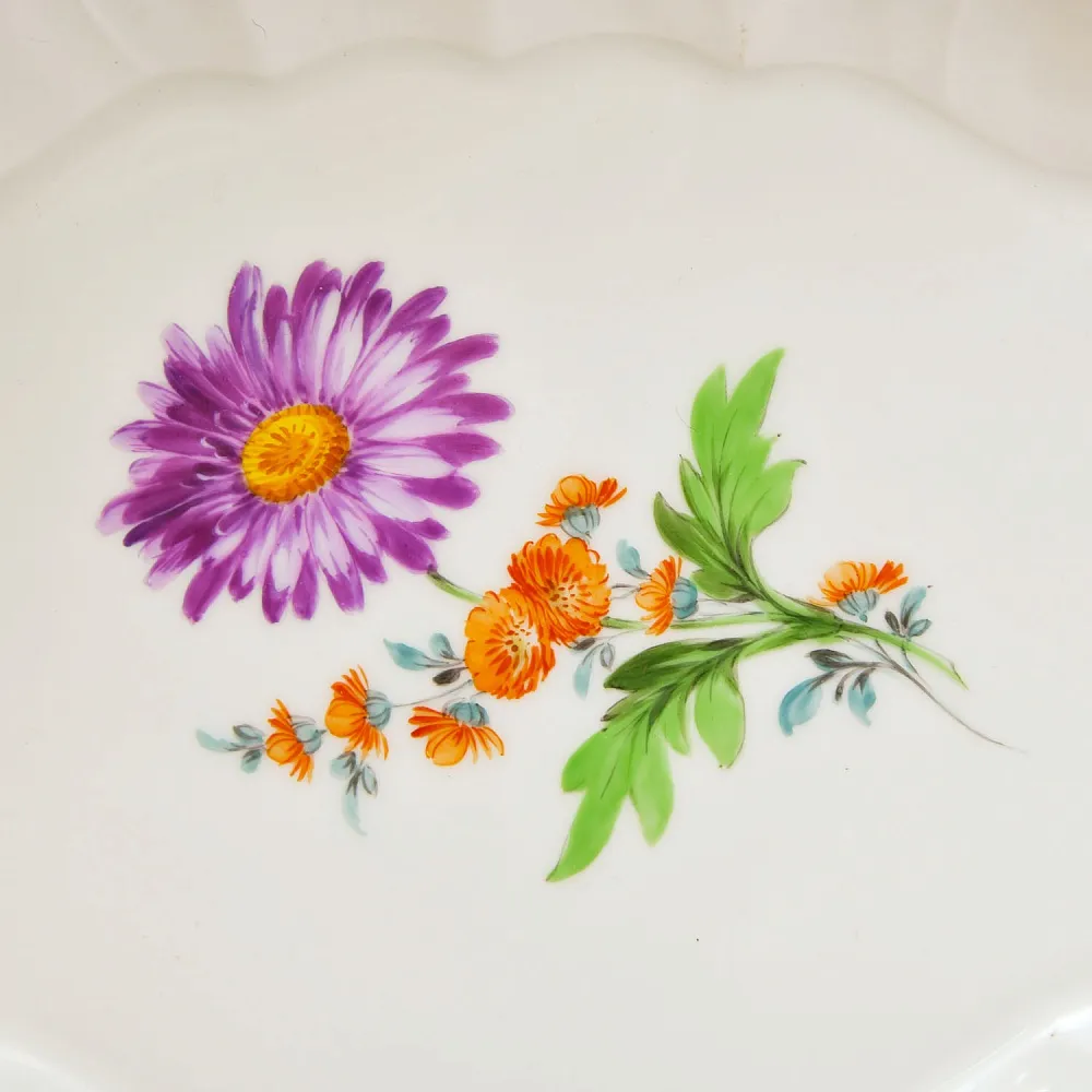 Коллекционная Тарелка овальной формы - Блюдо «Цветочный Букет», MEISSEN Германия.