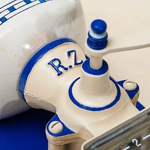 Редкость! Старинная Настенная Ручная Механическая Кофемолка Zassenhaus - DELFTs, Германия.