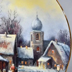 Коллекционная тарелка «Рождественская ярмарка в деревне», Фарфор Tirschenreuth Германия, 1992 год. 