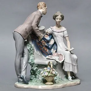 Большая Фарфоровая статуэтка «Давай поженимся или Предложение», Lladro Испания, 1987 - 1994 годы. 