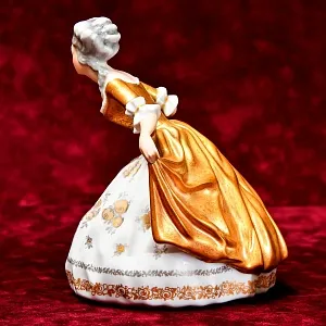 Редкость! Коллекционная Фарфоровая статуэтка «Девушка в золотом платье», ROSENTHAL, Германия - 1974 год.