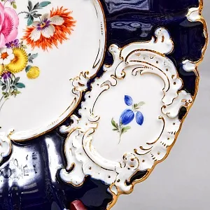 Коллекционное Фарфоровое Блюдо - Тарелка «Букет с розой и колокольчиком» Кобальт, MEISSEN Германия. 