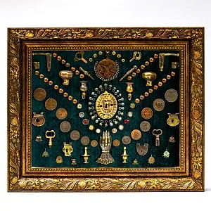 Настенное Коллекционное Панно - Картина «Старинная Мелочёвка». Россия конец XIX  начало ХХ века.