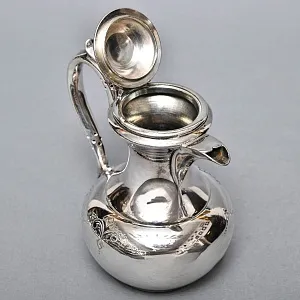 Металлический Кофейник - Чайник на 800 мл. Silverplate, SHEFFIELD Англия.