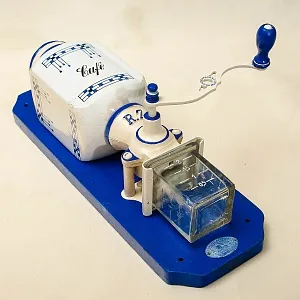 Редкость! Старинная Настенная Ручная Механическая Кофемолка Zassenhaus - DELFTs, Германия.