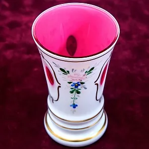 Винтажная Стеклянная Ваза «Цветочная Нежность» LAUSITZER GLASWERKE Германия - 50-70е гг.