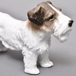 Коллекционная  Фарфоровая статуэтка «Собака. Фокстерьер», Karl Ens Германия, первая половина ХХ века.