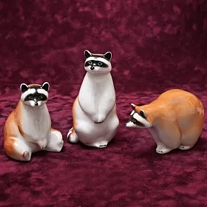 Коллекционный Триптих - Фарфоровые Статуэтки «Три Енота», ЛФЗ СССР -1962 год.