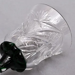 Антикварный Хрустальный Бокал для Вина с цветной зелёной дорожкой в ножке, Annahütte Германия.