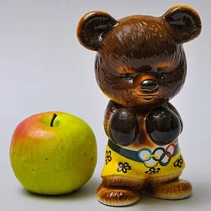 Коллекционная Фарфоровая Статуэтка «Олимпийский Мишка - Боксер», Россия.