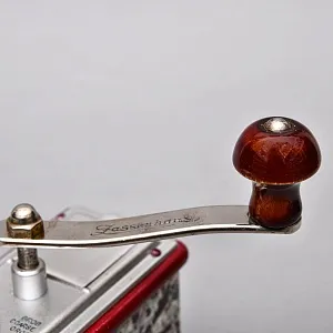 Винтажная Узкая Ручная Механическая Кофемолка «Мокка» Zassenhaus Германия.