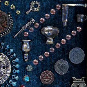 Настенное Коллекционное Панно - Картина «Старинная Мелочёвка». Россия конец XIX  начало ХХ века.