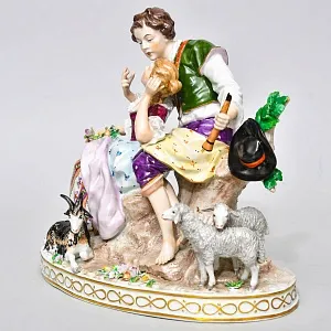 Коллекционная Фарфоровая статуэтка «Любовная пара», SITZENDORF Германия, середина ХХ века.