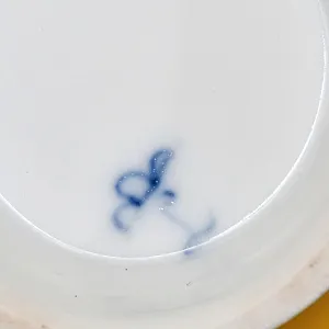 Антикварная Кофейная пара «Гриффоны», Фарфор Dressel & Kister Passau Германия, 1900 - 1922 годы. 