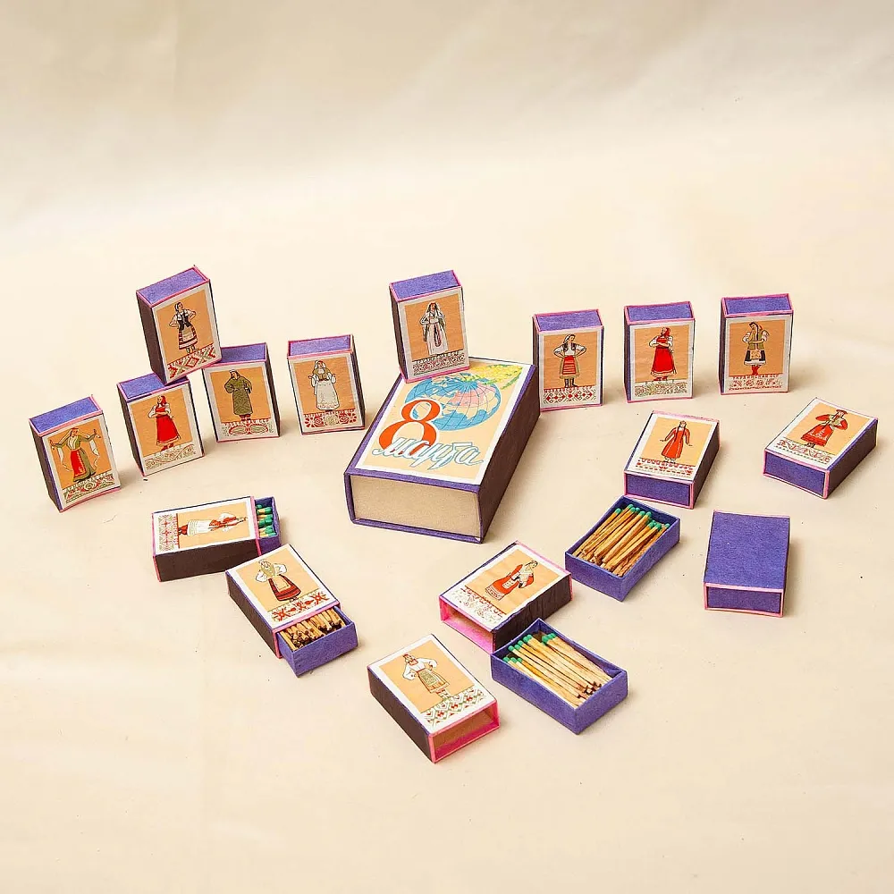 Памятный Сувенирый Набор - Хозяйственные Спички «8 -е МАТРА», СССР - 1967 год.