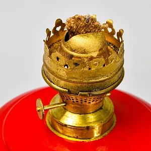 Антикварная Керосиновая Лампа «Золотое кружево» Металл / Стекло, начало ХХ века.