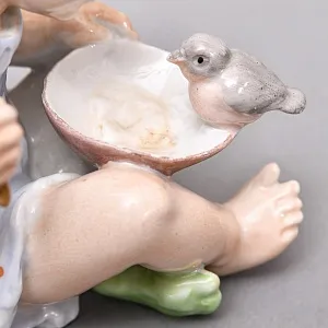 Коллекционная Фарфоровая статуэтка «Завтрак вдвоем. Девочка и птица», ROSENTHAL Германия - 1938 год. 