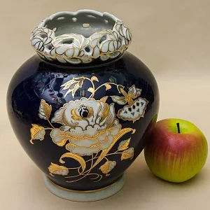 Кобальтовая Коллекционная Ваза «Золотая Роза» WALLENDORF, Германия -1963 год.