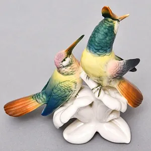 Коллекционная Фарфоровая статуэтка «Птицы. Пара колибри», Karl Ens Германия, первая половина ХХ века.