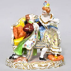 Коллекционная Фарфоровая статуэтка «Признание в любви», SP Dresden Германия.