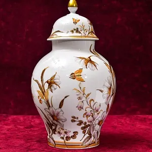 Большой Авторский Вазон - Ваза с крышкой «Цветение Лета» Фарфор KAISER Германия.