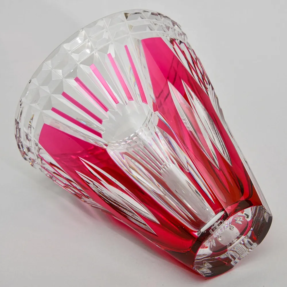 Ваза - Малиновый Хрусталь VAL SAINT LAMBERT Бельгия, середина ХХ века.