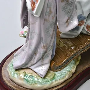 Большая Коллекционная Фарфоровая статуэтка «ВЕСНА В ЯПОНИИ», Lladro Испания -1984 год.