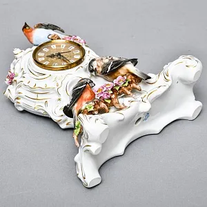 Каминные Кварцевые Часы «Певчие Птицы», фарфор Unterweissbach, Германия 80-е годы ХХ века.
