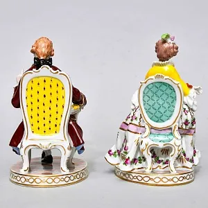 Коллекционные Парные статуэтки «Дама и Кавалер. Светская беседа», Фарфор SP Dresden, Германия.