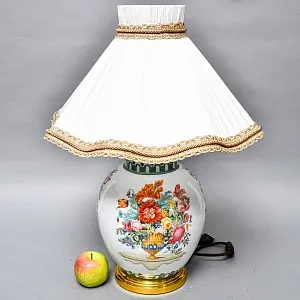 Настольная Электрическая Лампа - Светильник «Цветущий Сад» Фарфор Kaiser, Германия 80 -е годы ХХ века. 