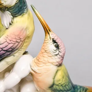 Коллекционная Фарфоровая статуэтка «Птицы. Пара колибри», Karl Ens Германия, первая половина ХХ века.