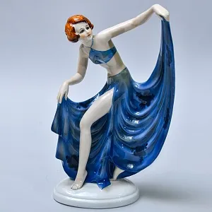 Коллекционная Фарфоровая Статуэтка «Танцовщица в синем», GEROLD Porzellan Германия - 1979 год.