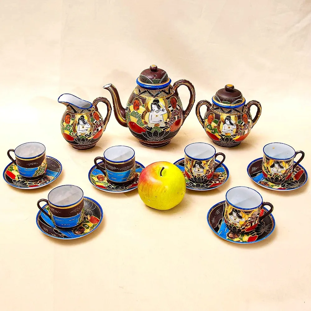 Антикварный Чайный фарфоровый сервиз в стиле Satsuma, Япония, FUTAJI, первая половина ХХ века.