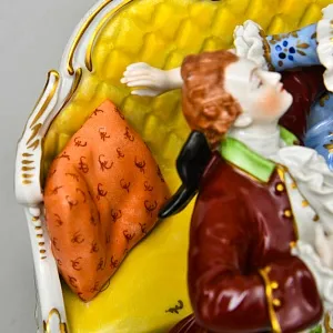 Коллекционная Фарфоровая статуэтка «Признание в любви», SP Dresden Германия.