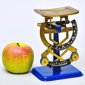 Винтажные Почтовые Механические Весы Повышенной точности Германия 50 годы ХХ века..