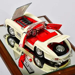 Коллекционная Металлическая Модель «Автомобиль - Mercedes-Benz 300 SL Cabriolet» Германия.