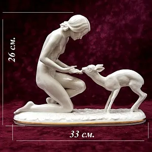 Редкая Фарфоровая Статуэтка «Девушка с Олененком», Hutschenreuther,  Германия -1955 год.