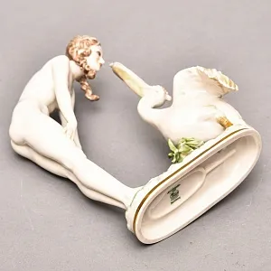 Коллекционная статуэтка «Девушка и Пеликан», Фарфор Hutschenreuther Германия, 1955 - 1968 годы.